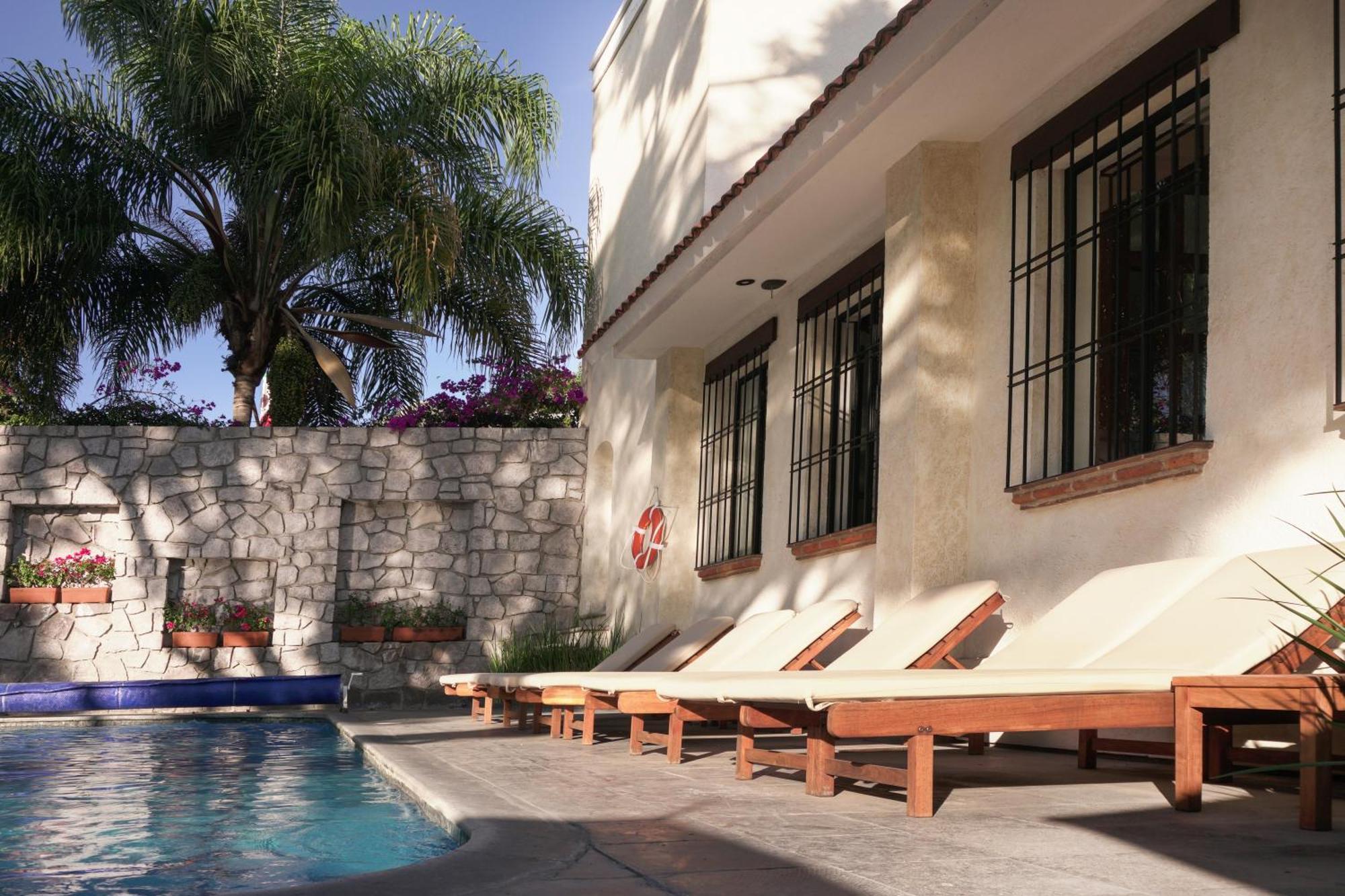 Hotel Flamingo Inn Queretaro Exterior photo