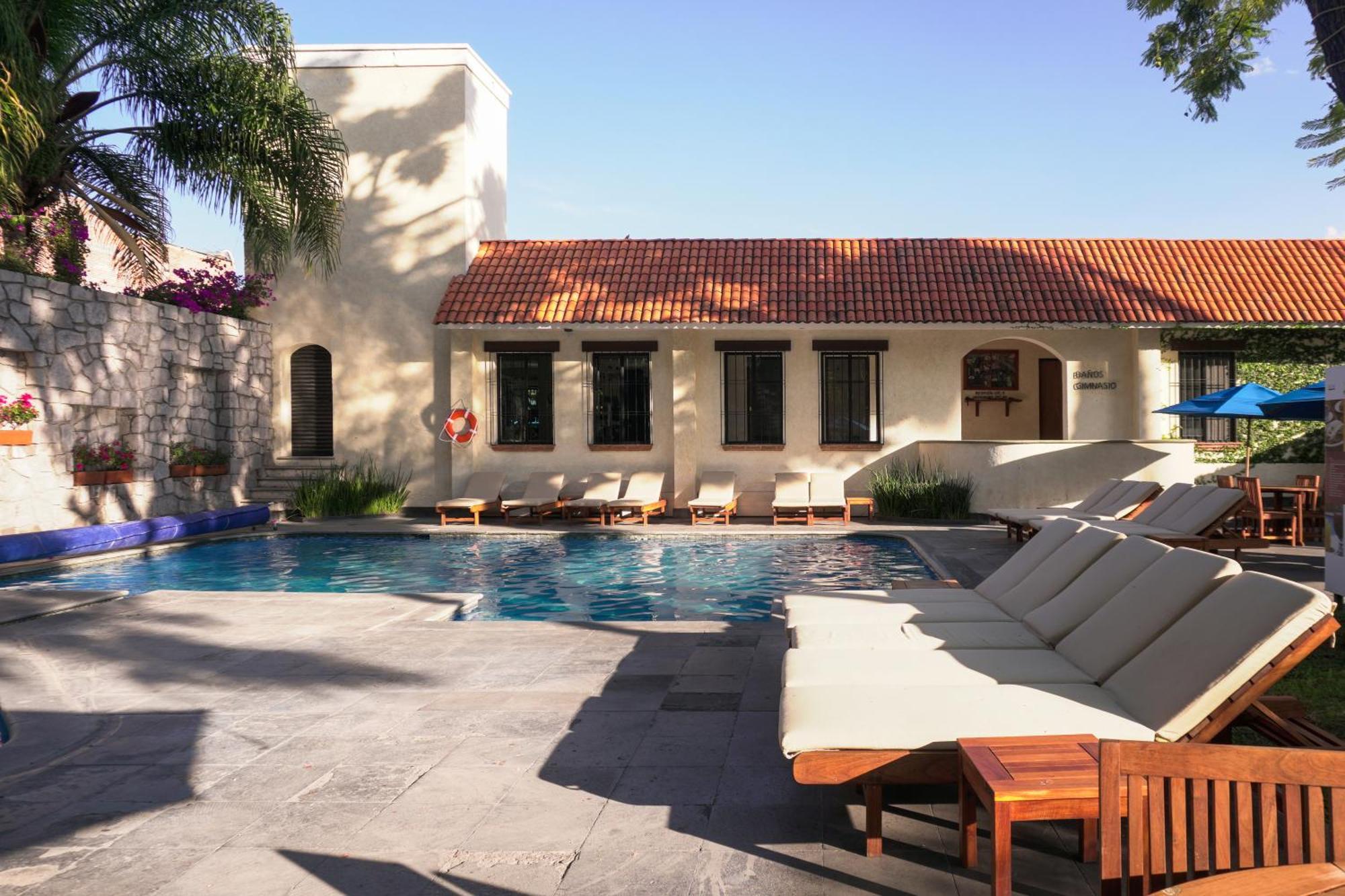 Hotel Flamingo Inn Queretaro Exterior photo